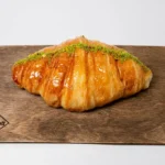 Круассан фисташковый