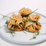 Блинчики с курицей и сыром
